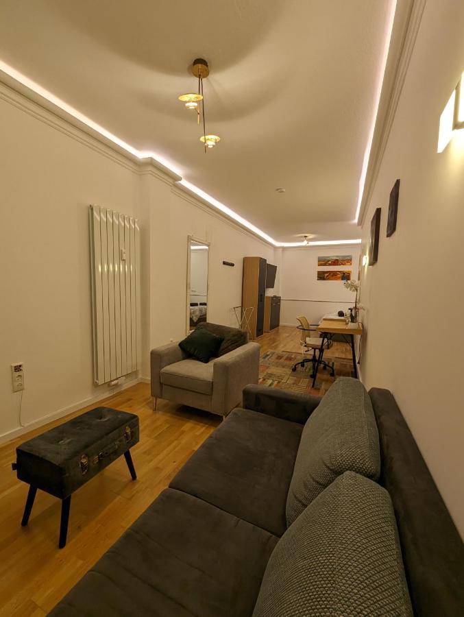 Gemuetliche Zimmer Im Herzen Der Stadt Em-Apartments Deutschland ビーレフェルト エクステリア 写真