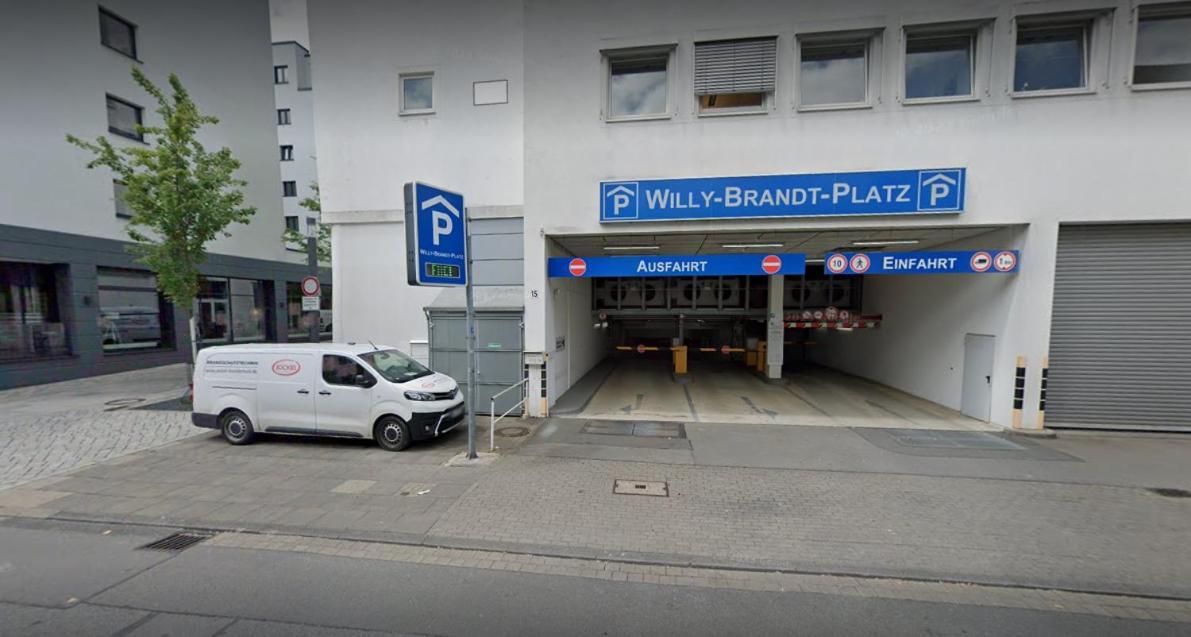 Gemuetliche Zimmer Im Herzen Der Stadt Em-Apartments Deutschland ビーレフェルト エクステリア 写真